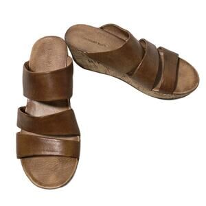 Chocolat Blu Morgan Wedge Sandal Strappy Size 9 Tan Leather